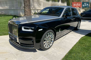 Rolls-Royce Phantom  2021
