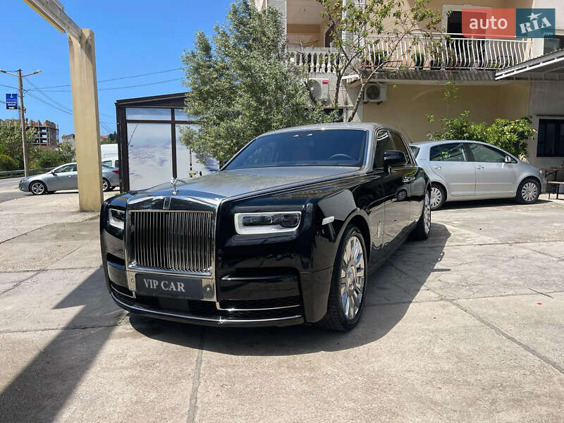 Rolls-Royce Phantom