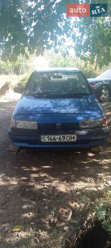 Седан Rover 216