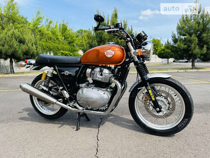 Royal Enfield Classic