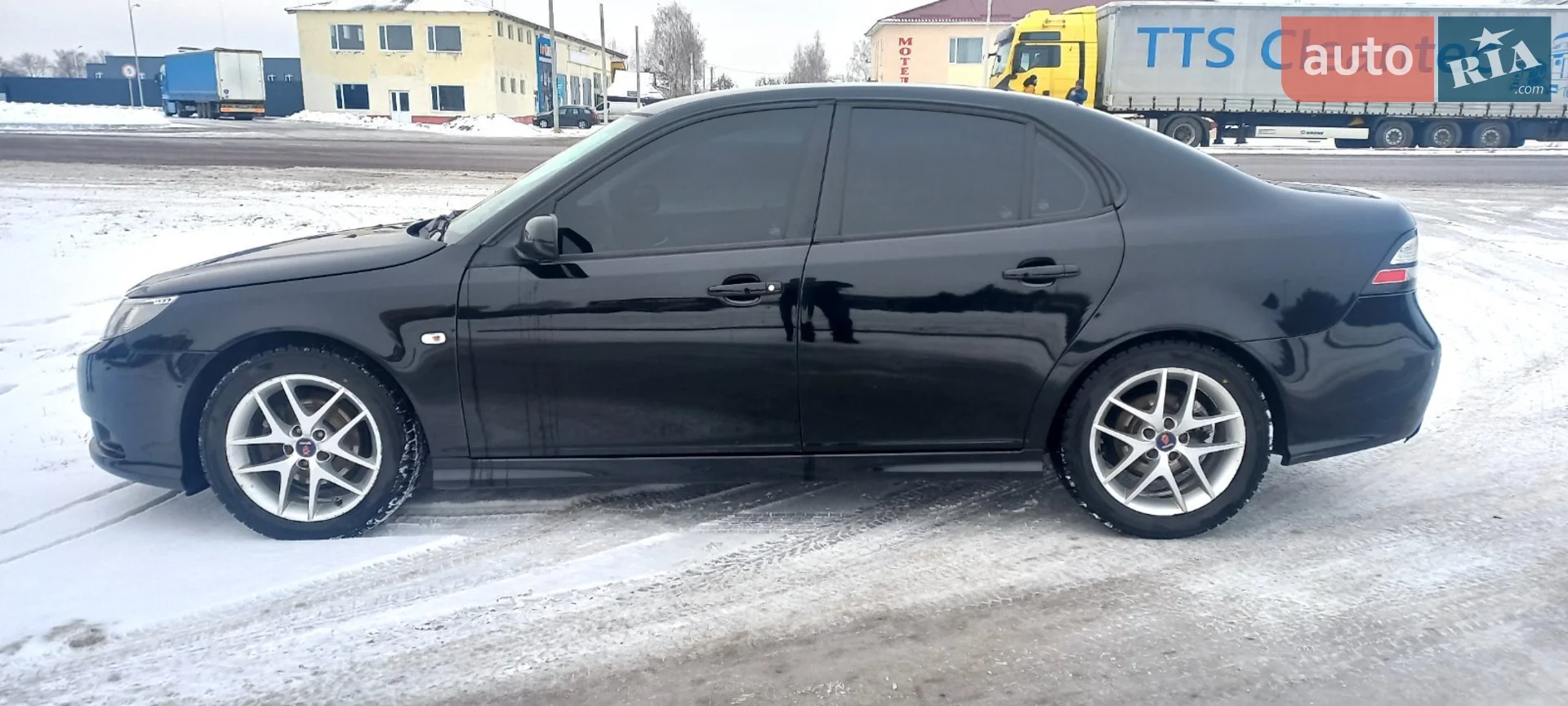 Saab 9-3 2011 VIN YS3FA4MA7B1308046 фото оголошення 2 з 28