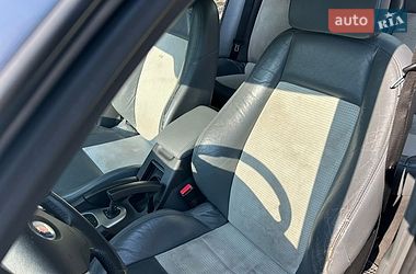 Седан Saab 9-3 2006 в Измаиле
