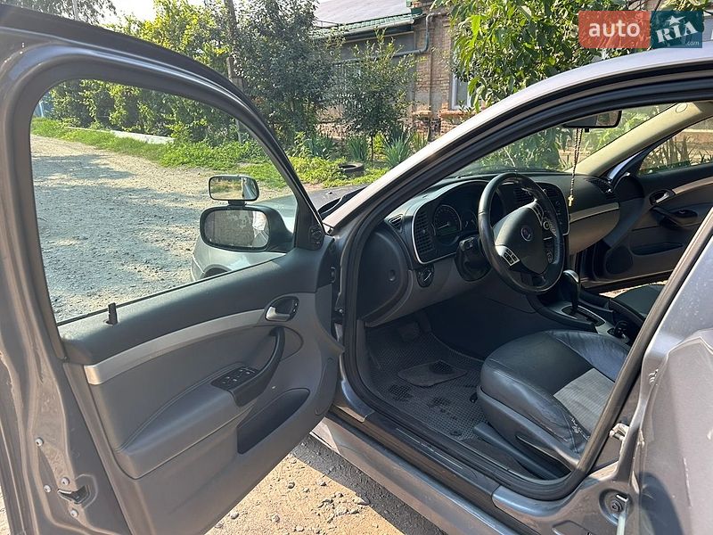 Седан Saab 9-3 2006 в Измаиле