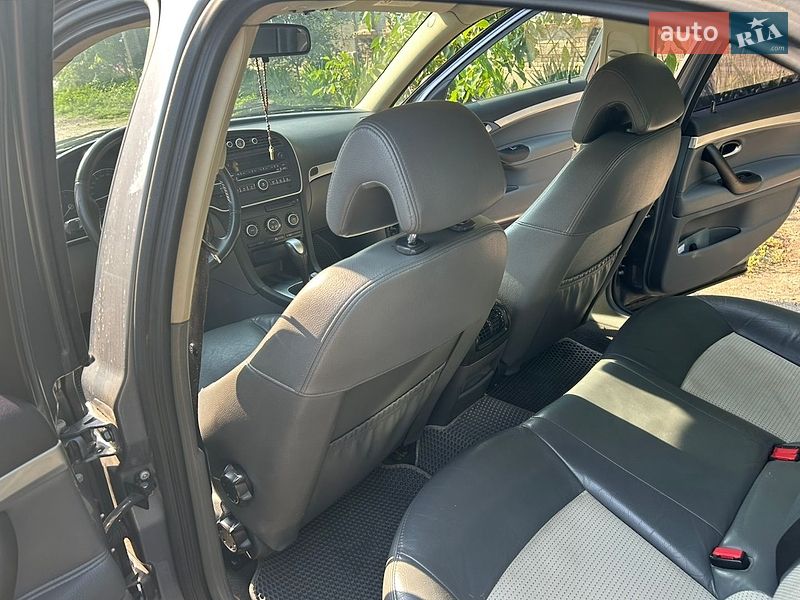Седан Saab 9-3 2006 в Измаиле