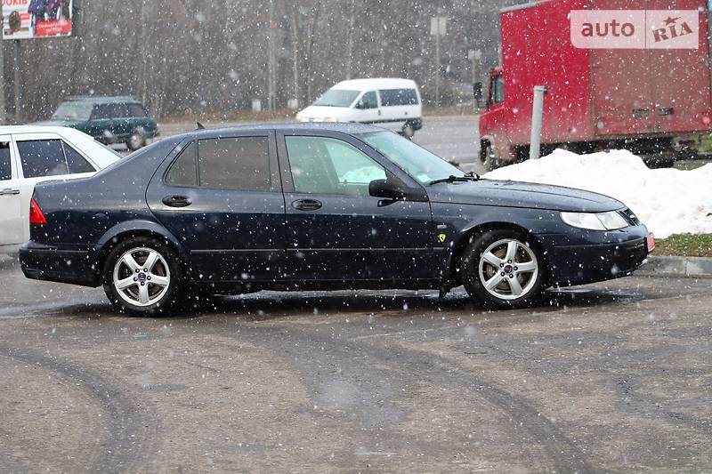 Saab 9-5 2003 года