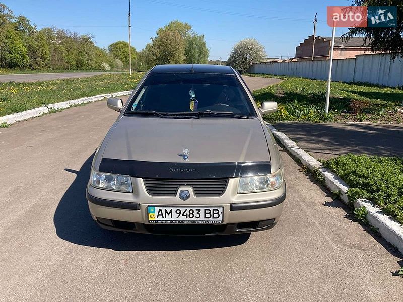 Седан Samand Ikco