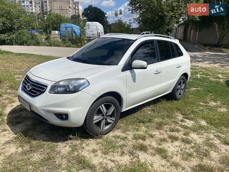 Позашляховик / Кросовер Samsung QM5