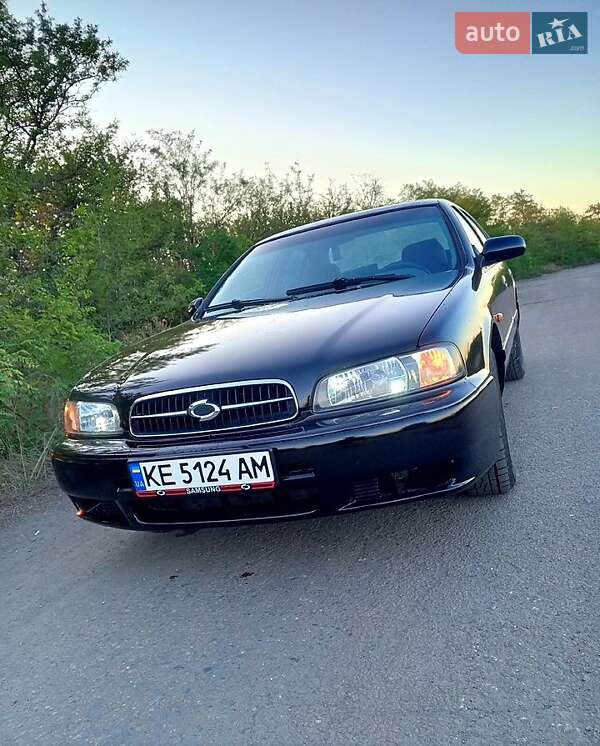 Седан Samsung SQ5