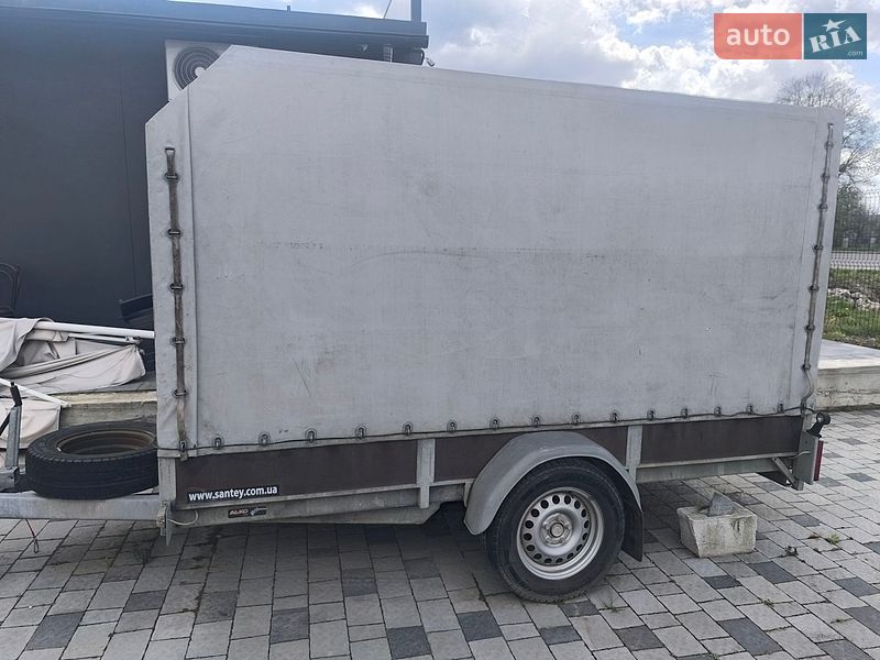 Легковой прицеп Сантей 1500