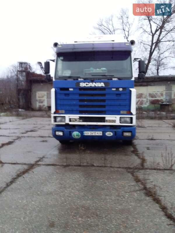 Тягач Scania 113M