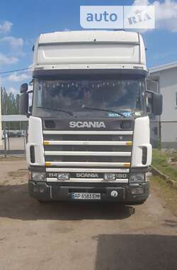 Scania 114  2004