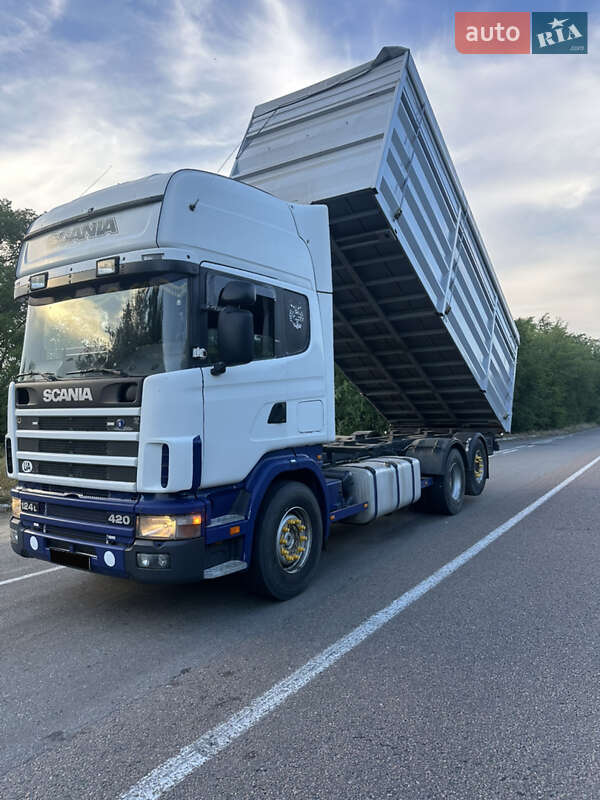 Самоскид Scania 124