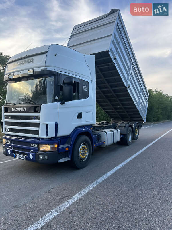 Самосвал Scania 124