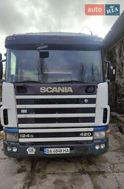 Scania 124  2001