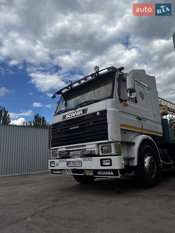 Scania 143