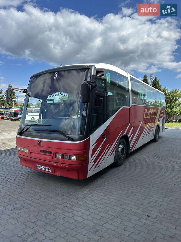 Туристический / Междугородний автобус Scania CR112