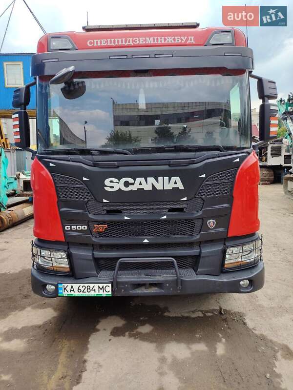 Тягач Scania  G420