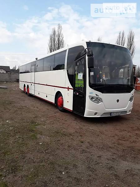 Туристический / Междугородний автобус Scania OmniExpress