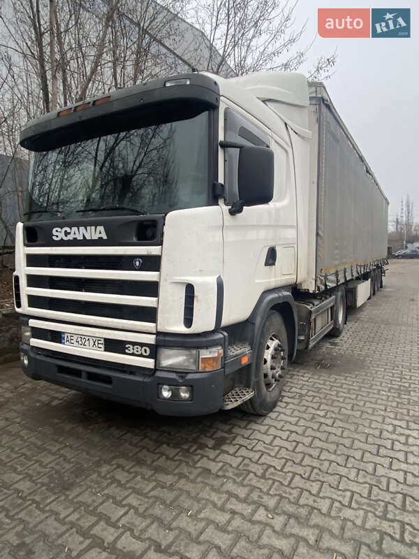 Тягач Scania R 114