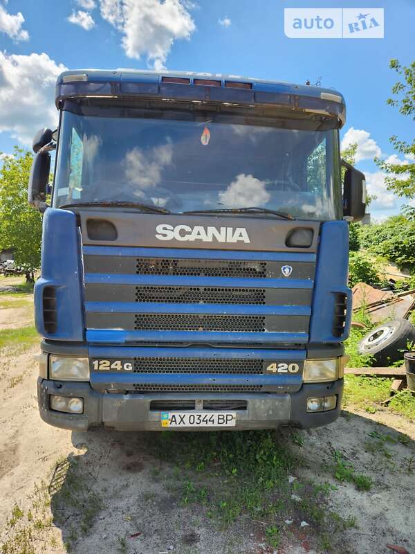 Тягач Scania R 124