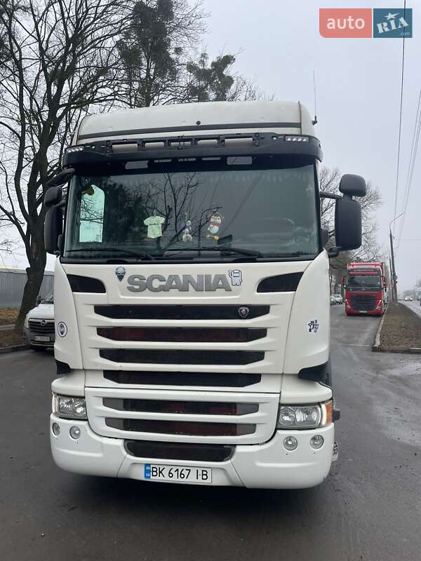 Тягач Scania R 440