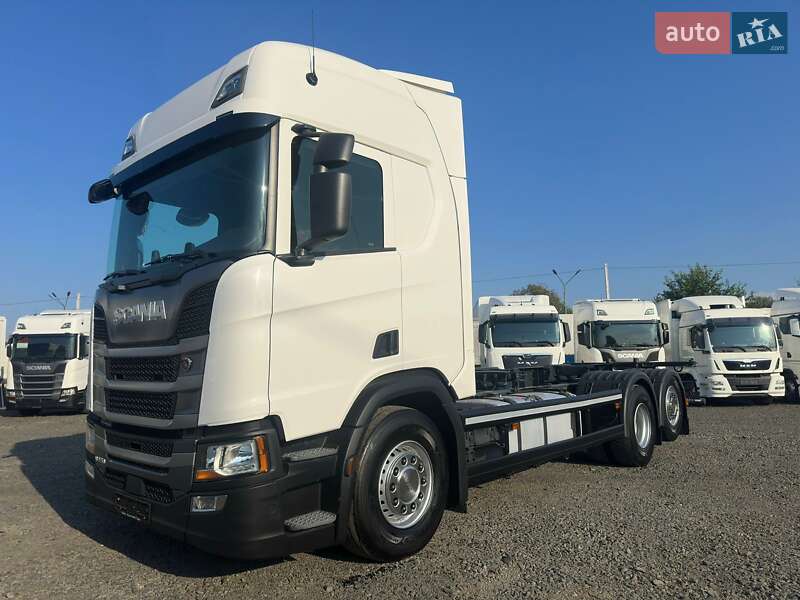 Контейнеровоз Scania R 450