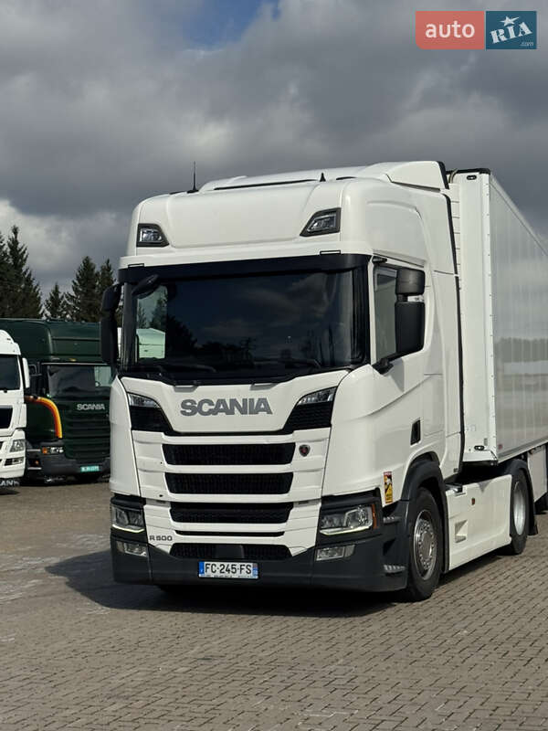 Тягач Scania R 500