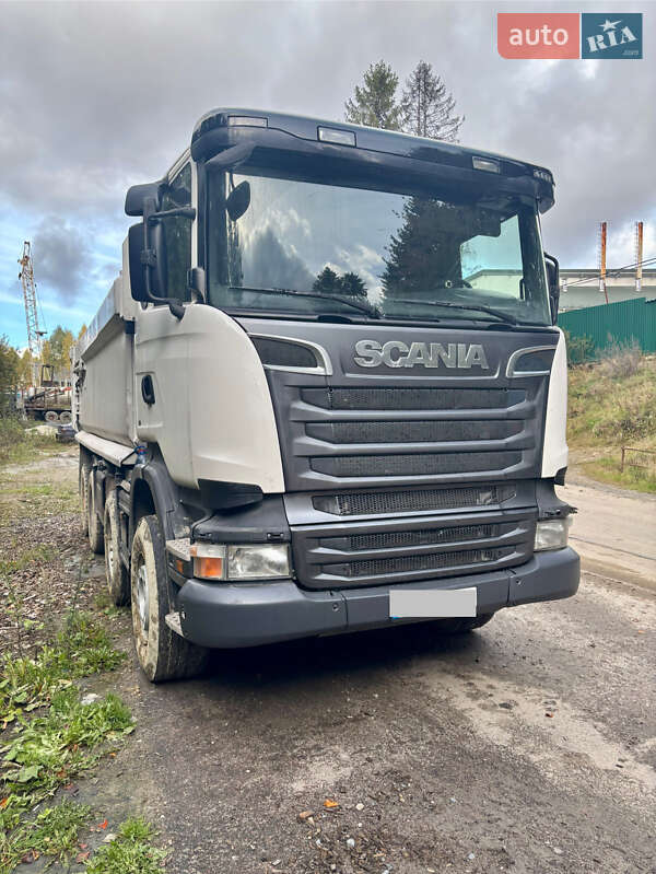 Самосвал Scania R 580