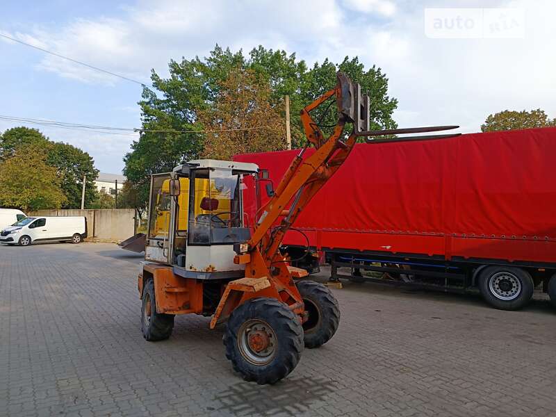 Фронтальні навантажувачі Schaeff SKL 1991 в Калуші фото 2 Фронтальні навантажувачі Schaeff SKL 1991 в Калуші