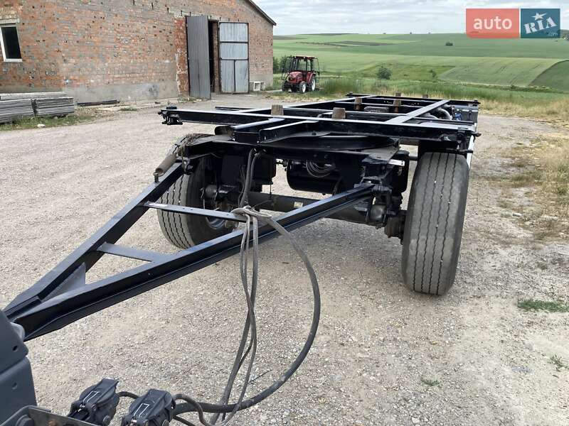 Контейнеровоз Schmitz Cargobull AWF 18