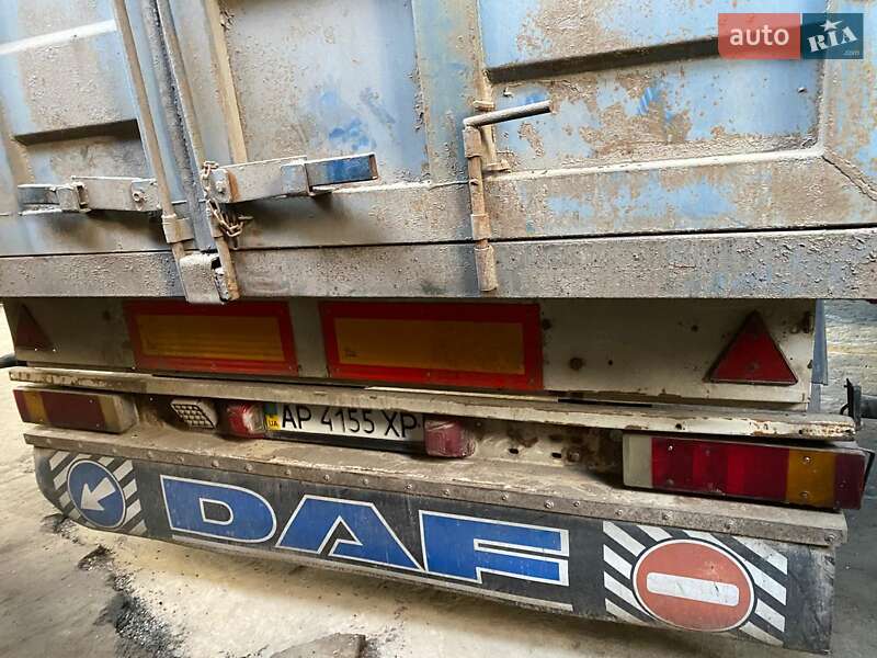 Контейнеровоз Schmitz Cargobull AWF 18