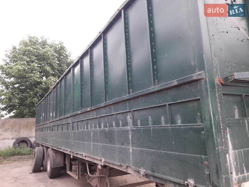 Бортовий напівпричіп Schmitz Cargobull BPW