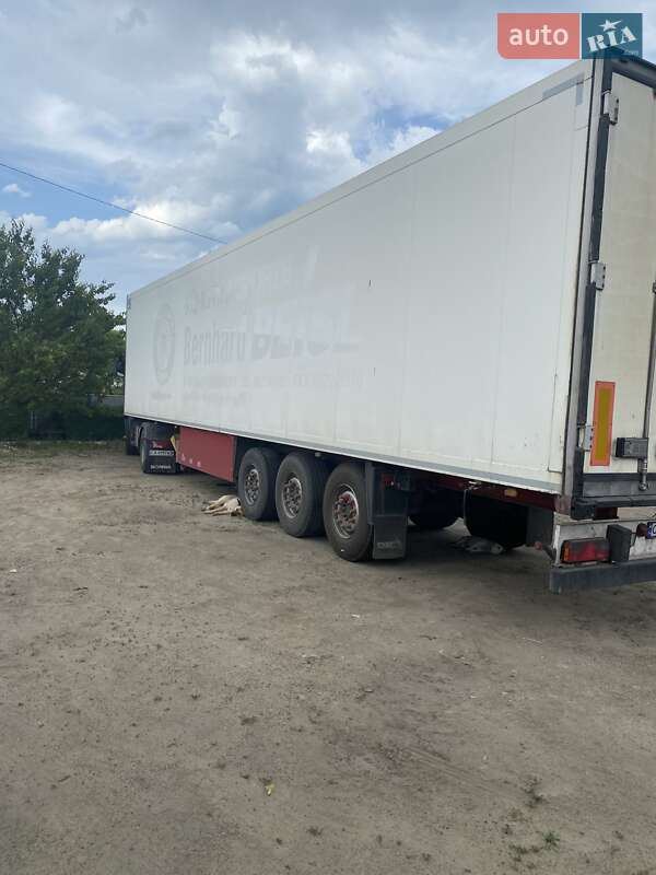 Рефрижератор напівпричіп Schmitz Cargobull Cargobull