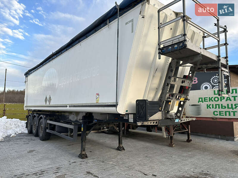 Schmitz Cargobull S3