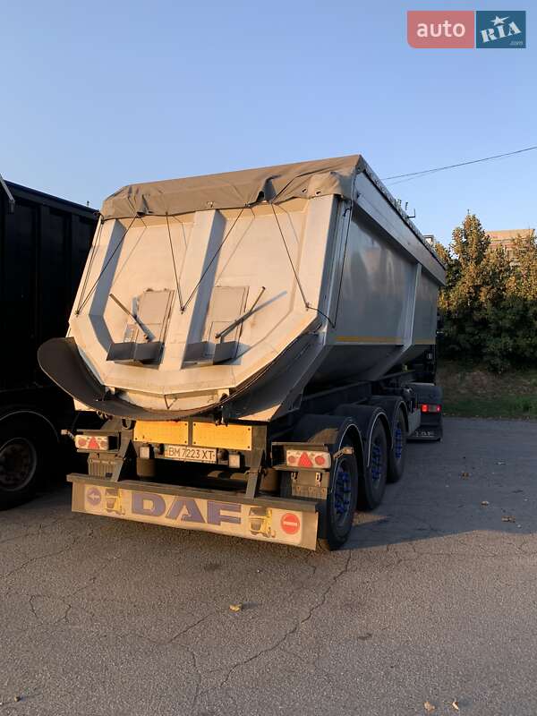 Зерновоз - напівпричіп Schmitz Cargobull SAF