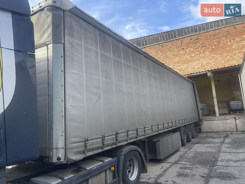 Тентованный борт (штора) - полуприцеп Schmitz Cargobull SAF