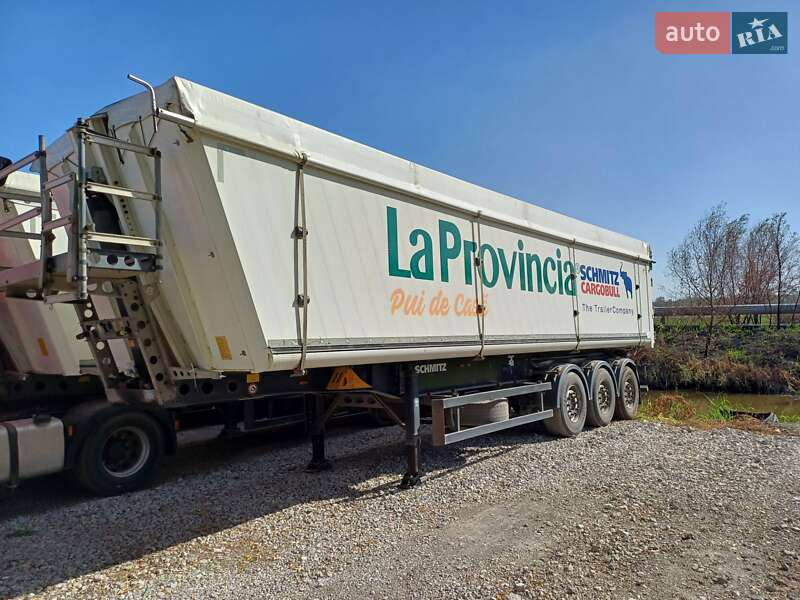 Самоскид напівпричіп Schmitz Cargobull SGF S3