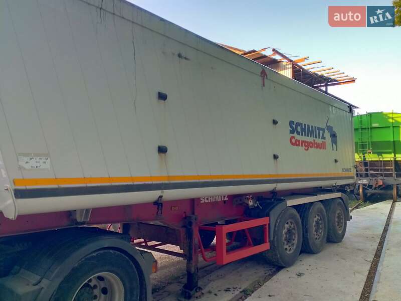 Зерновоз - напівпричіп Schmitz Cargobull SKI