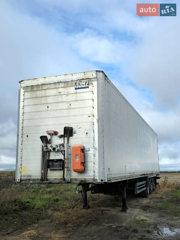 Ізотермічна будка Schmitz Cargobull SKO 24