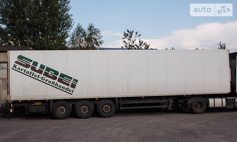 Schmitz Cargobull SKO