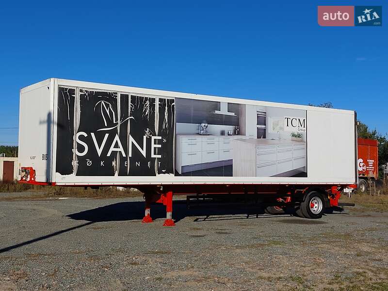 Ізотермічна будка Schmitz Cargobull SKO