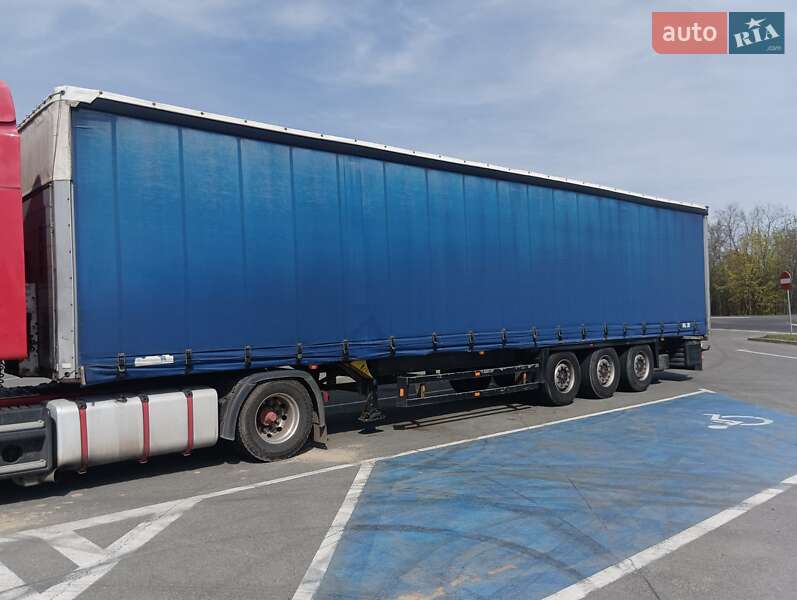 Тентованный борт (штора) - полуприцеп Schmitz Cargobull SO1