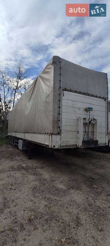Бортовий напівпричіп Schmitz Cargobull SO1