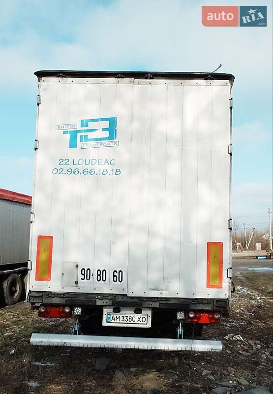 Тентованный борт (штора) - полуприцеп Schmitz Cargobull SSD