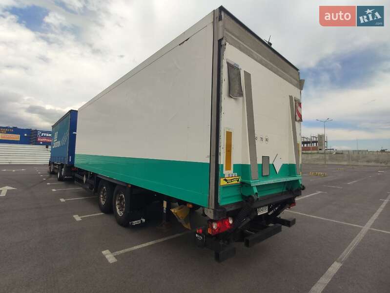 Schmitz Cargobull ZKO