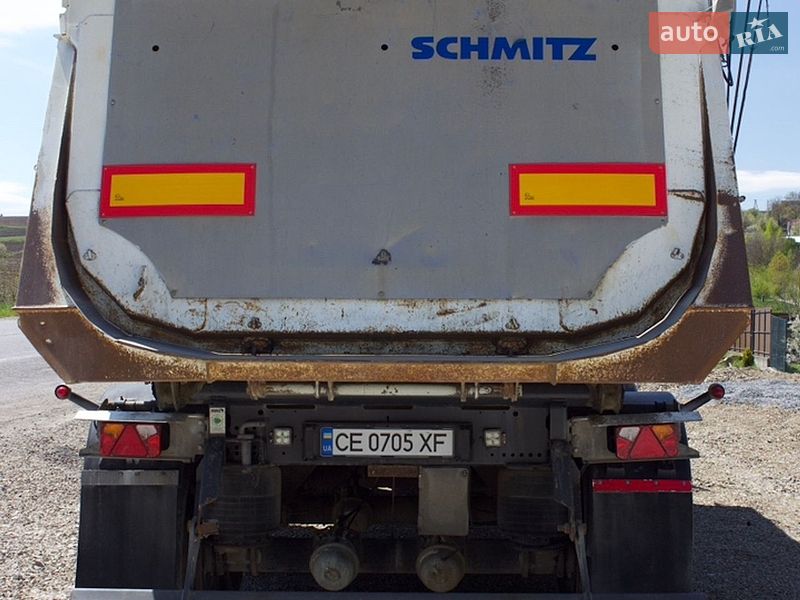 Самоскид напівпричіп Schmitz Gotha
