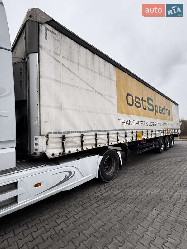 Тентований борт (штора) - напівпричіп Schmitz SCS 24