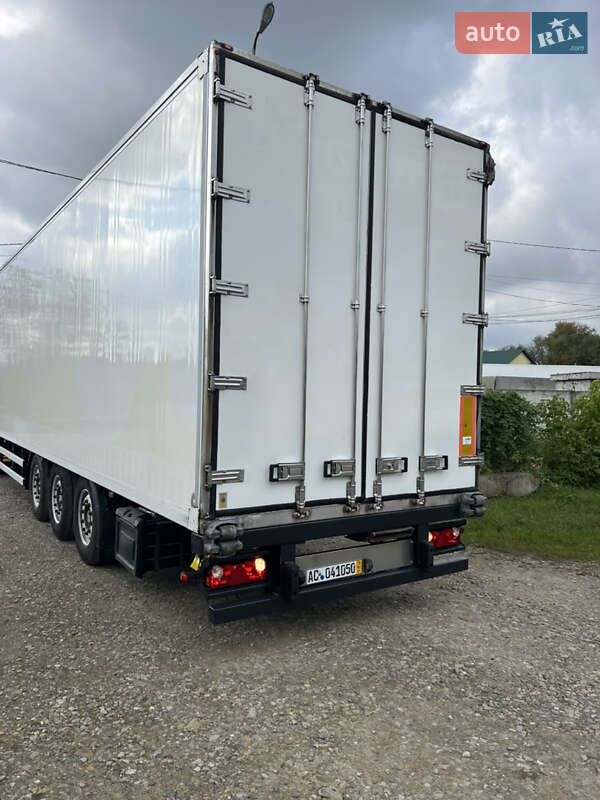 Рефрижератор Schmitz SCS 27