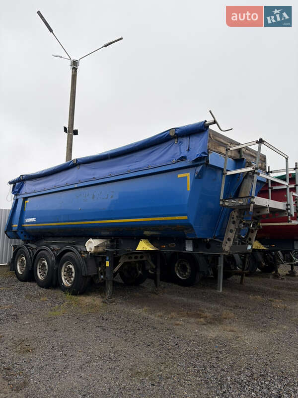 Самоскид напівпричіп Schmitz SKO 24
