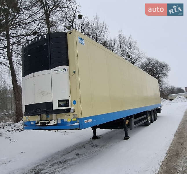 Рефрижератор напівпричіп Schmitz SKO 24